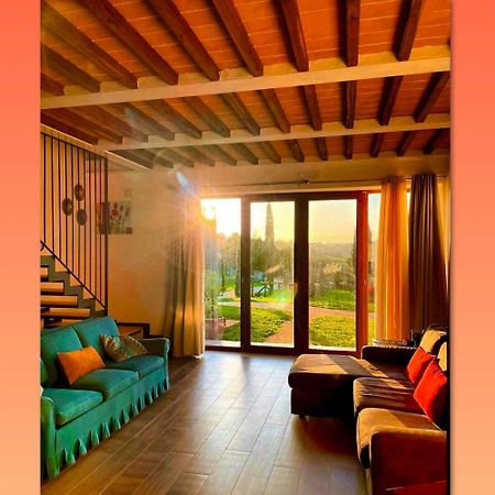 Agriturismo La Corte Del Sole 锡耶纳 外观 照片