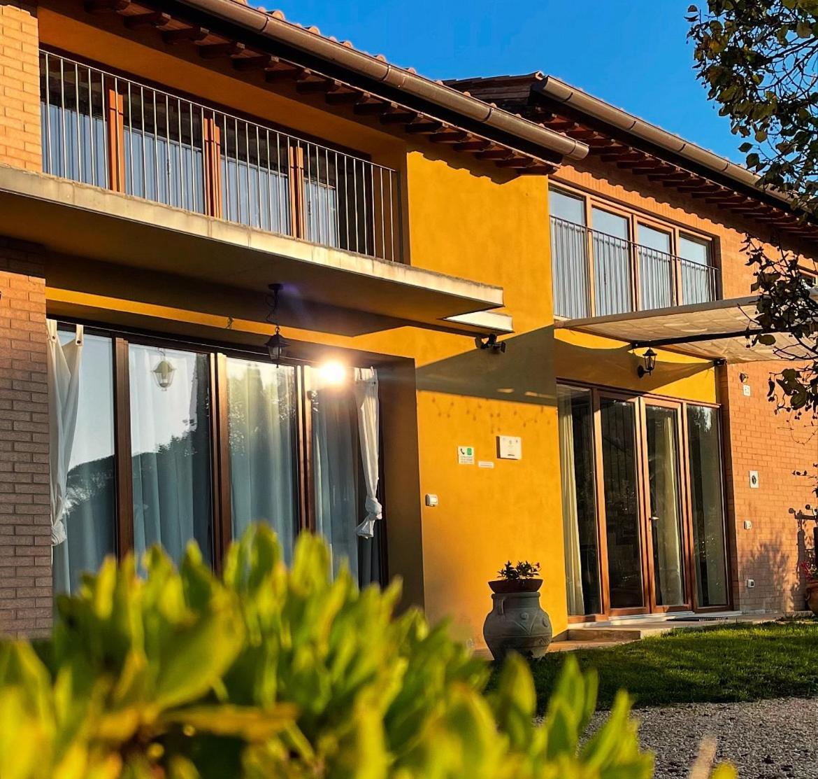 Agriturismo La Corte Del Sole 锡耶纳 外观 照片